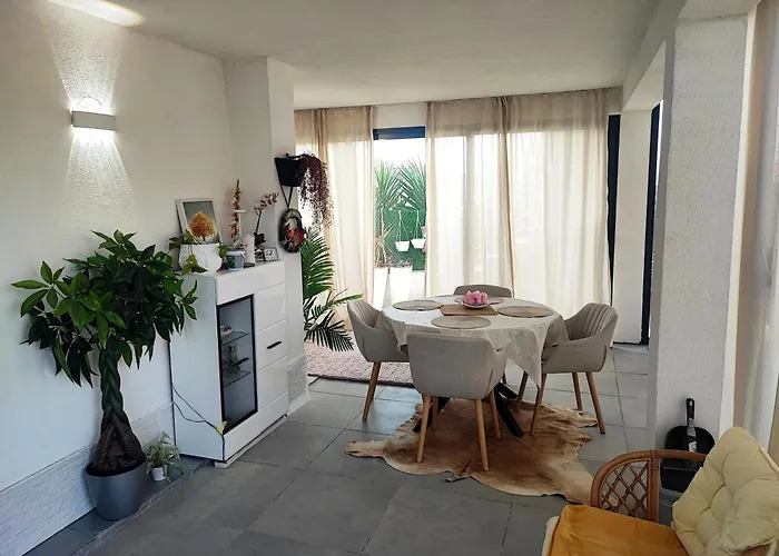Modern With Pool Near Free Parking Apartament Trogir